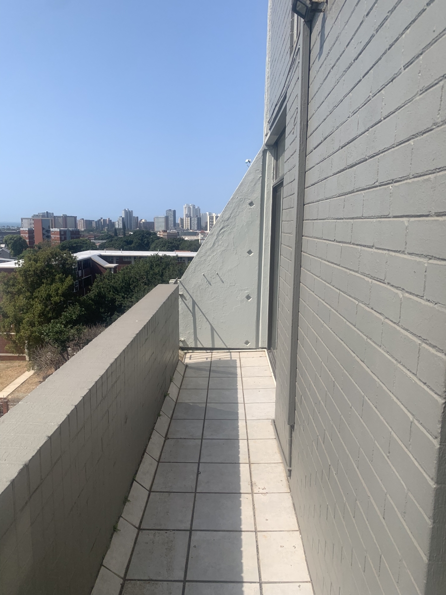 To Let 3 Bedroom Property for Rent in Essenwood KwaZulu-Natal