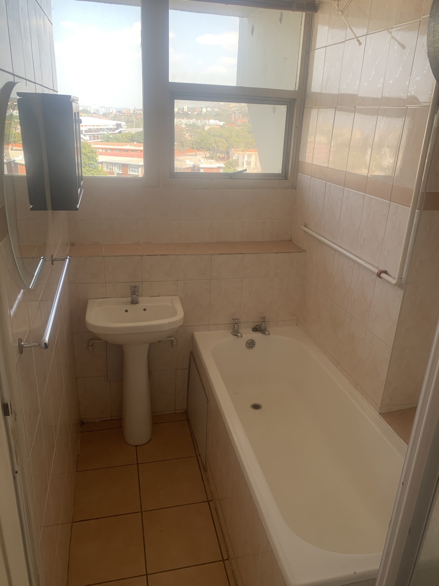 To Let 3 Bedroom Property for Rent in Essenwood KwaZulu-Natal