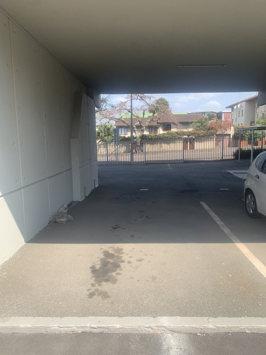 To Let 3 Bedroom Property for Rent in Essenwood KwaZulu-Natal