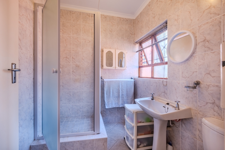 3 Bedroom Property for Sale in Glen Hills KwaZulu-Natal