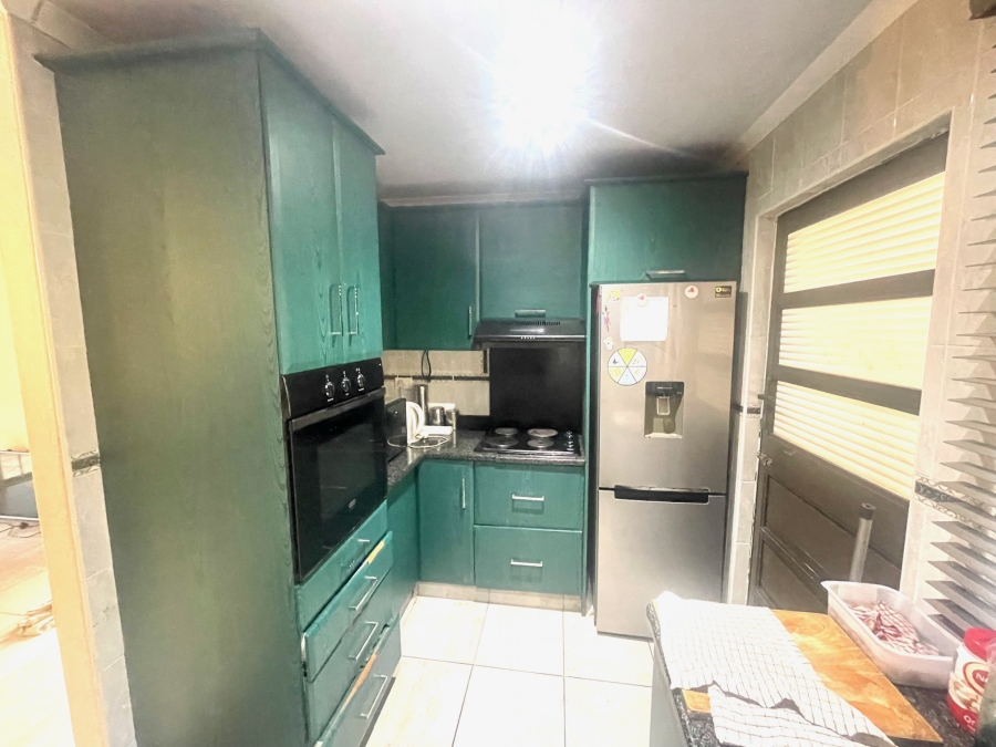 2 Bedroom Property for Sale in Bellair KwaZulu-Natal