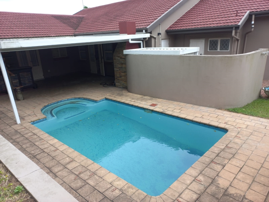To Let 4 Bedroom Property for Rent in Meer En See KwaZulu-Natal