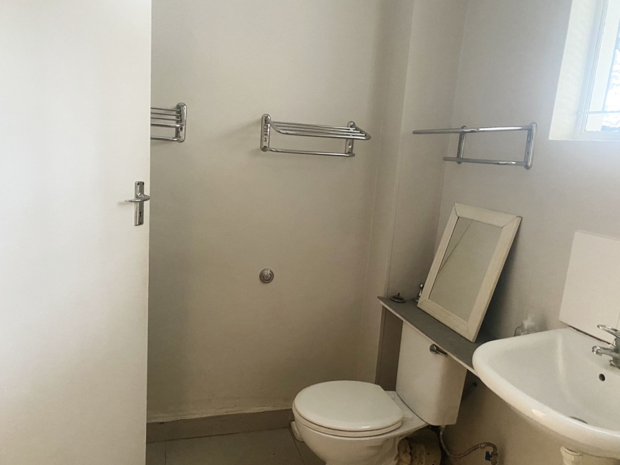 1 Bedroom Property for Sale in Morningside KwaZulu-Natal