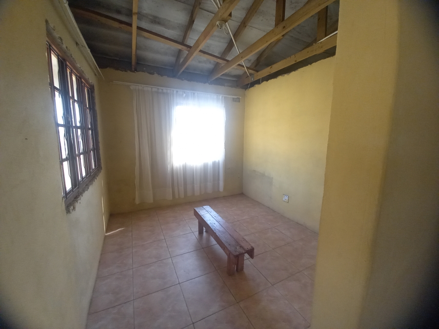 2 Bedroom Property for Sale in Lovu KwaZulu-Natal