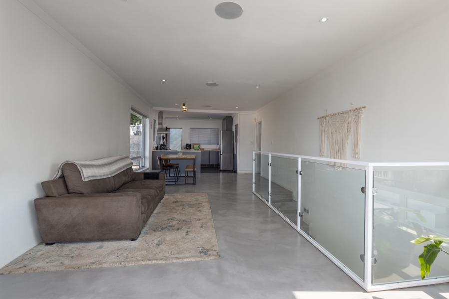 4 Bedroom Property for Sale in Glenwood KwaZulu-Natal
