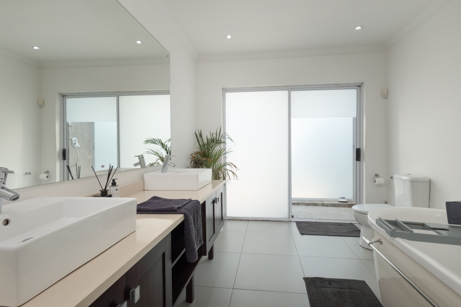 4 Bedroom Property for Sale in Glenwood KwaZulu-Natal
