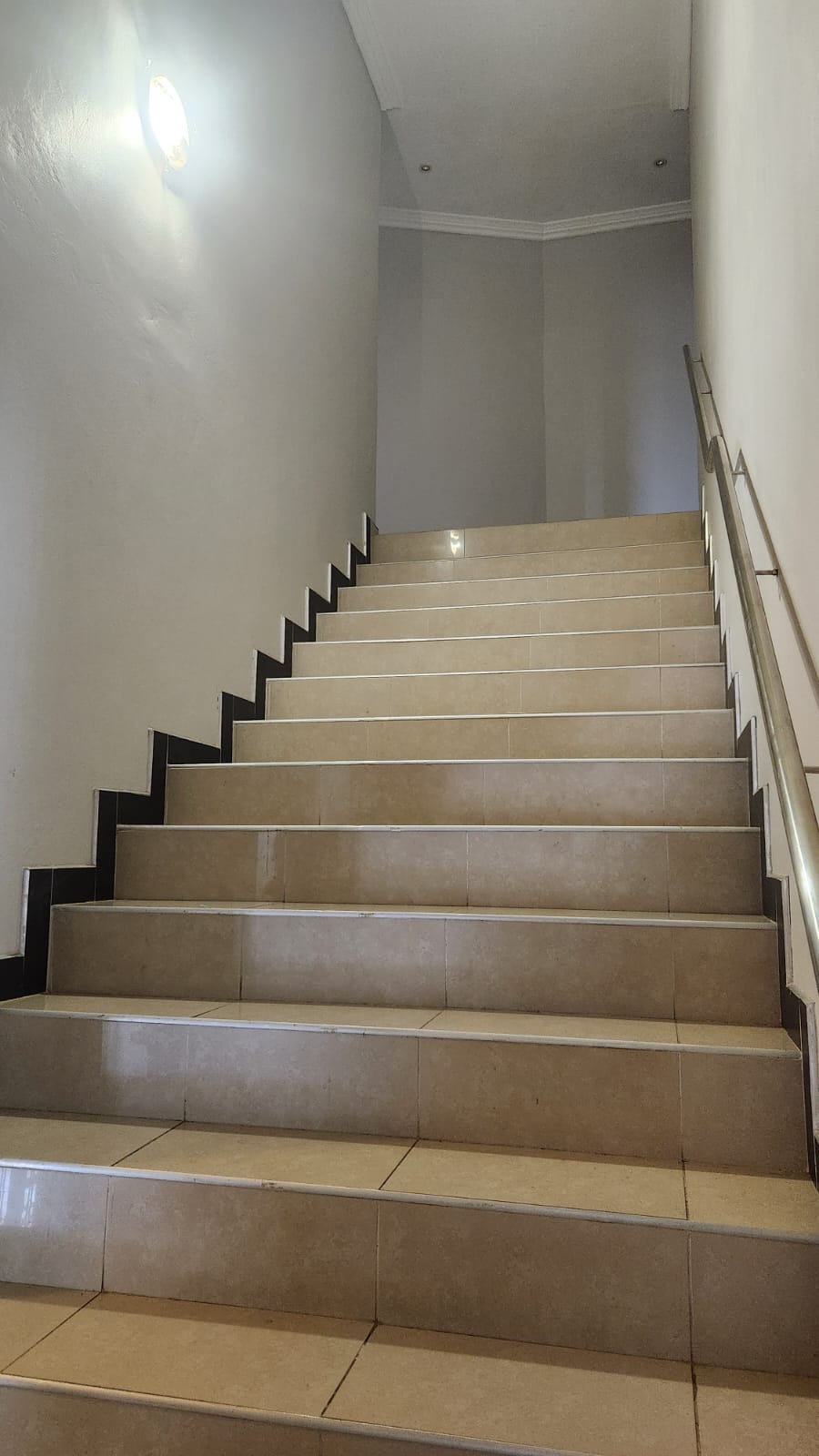 6 Bedroom Property for Sale in Umtentweni KwaZulu-Natal