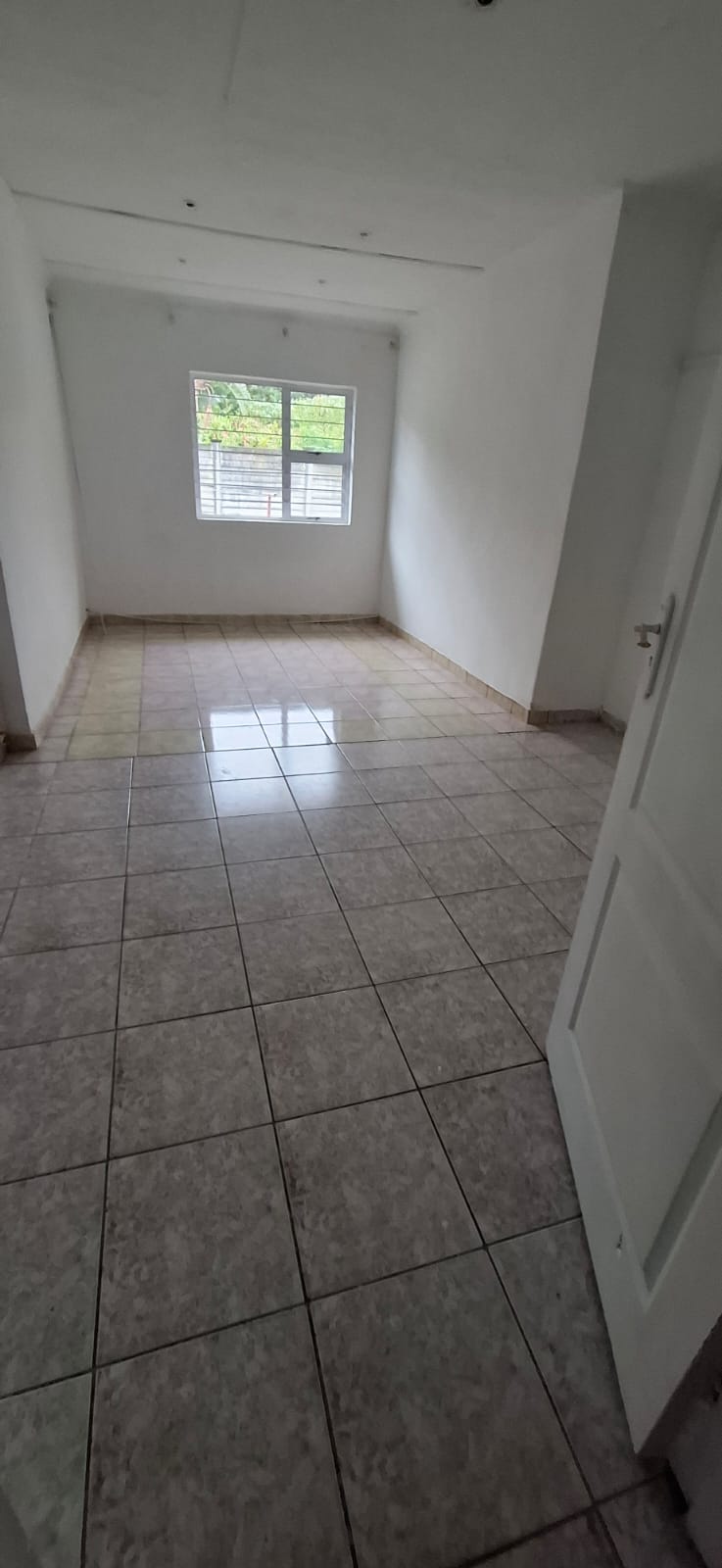 6 Bedroom Property for Sale in Umtentweni KwaZulu-Natal