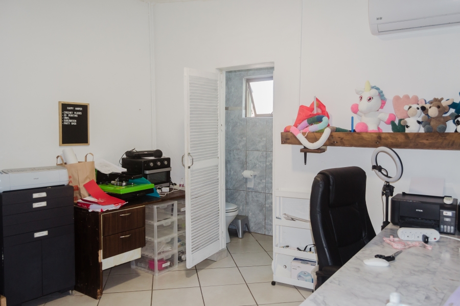 3 Bedroom Property for Sale in Scottburgh South KwaZulu-Natal