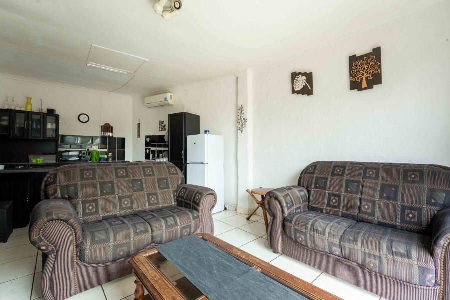 4 Bedroom Property for Sale in Illovo Beach KwaZulu-Natal