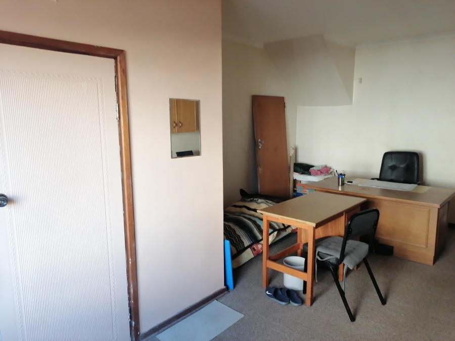 6 Bedroom Property for Sale in Westville Central KwaZulu-Natal