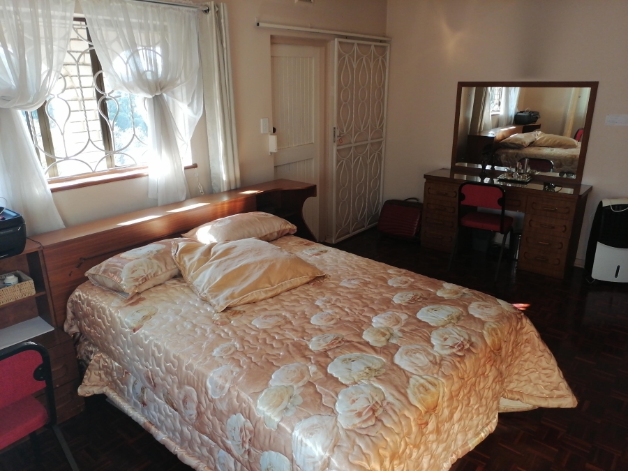 6 Bedroom Property for Sale in Westville Central KwaZulu-Natal