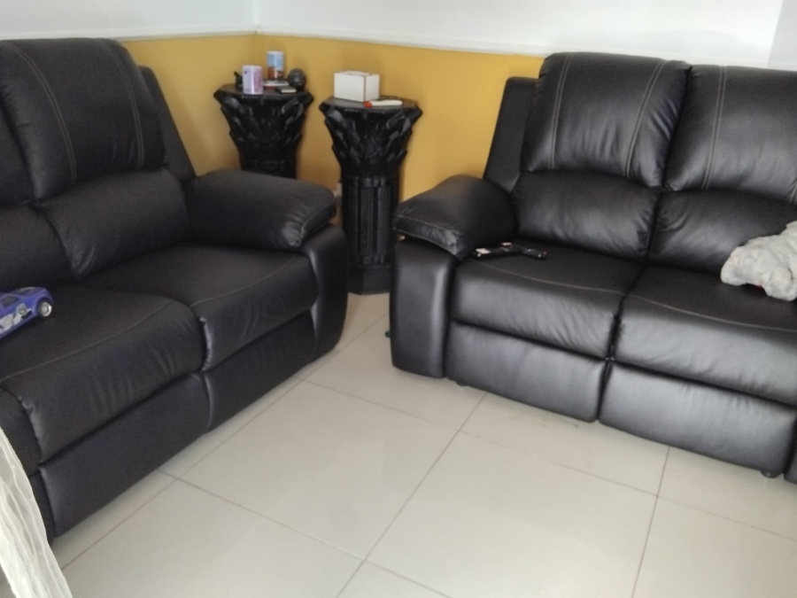 To Let 3 Bedroom Property for Rent in Southgate KwaZulu-Natal