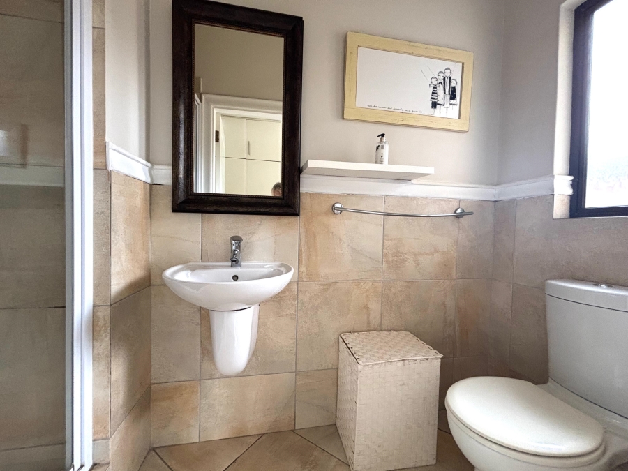 To Let 4 Bedroom Property for Rent in Umhlali Golf Estate KwaZulu-Natal