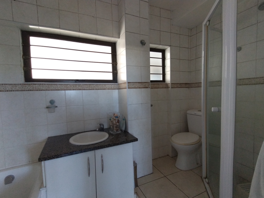 2 Bedroom Property for Sale in South Beach KwaZulu-Natal