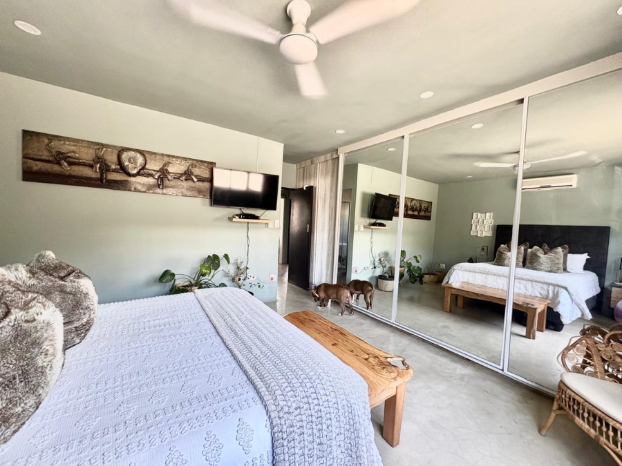 To Let 3 Bedroom Property for Rent in Sheffield Beach KwaZulu-Natal