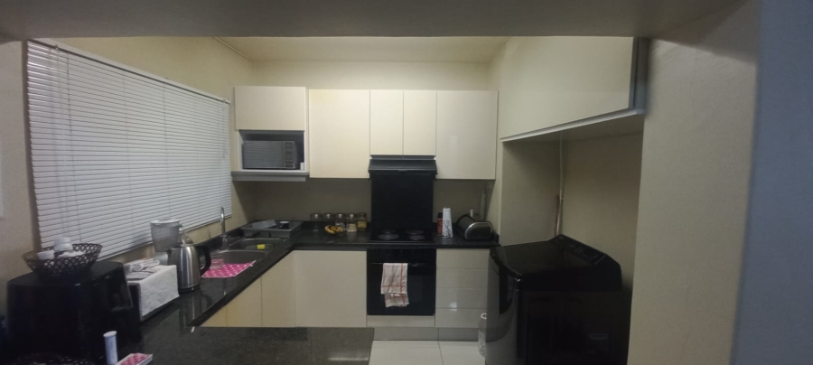 To Let 1 Bedroom Property for Rent in Morningside KwaZulu-Natal