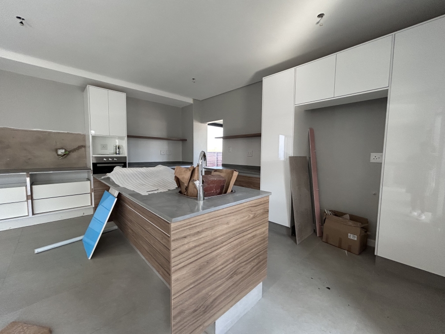 3 Bedroom Property for Sale in Palm Lakes Estate KwaZulu-Natal