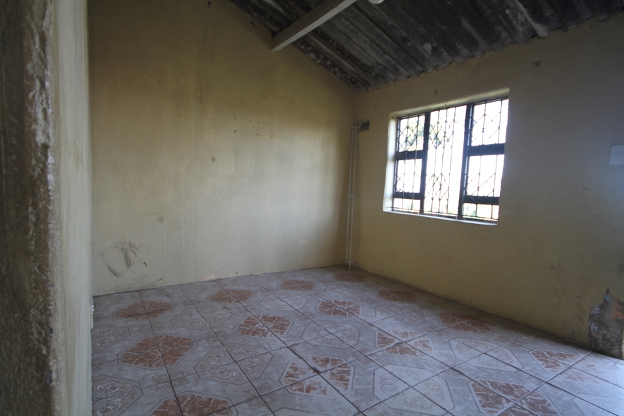 2 Bedroom Property for Sale in Lovu KwaZulu-Natal