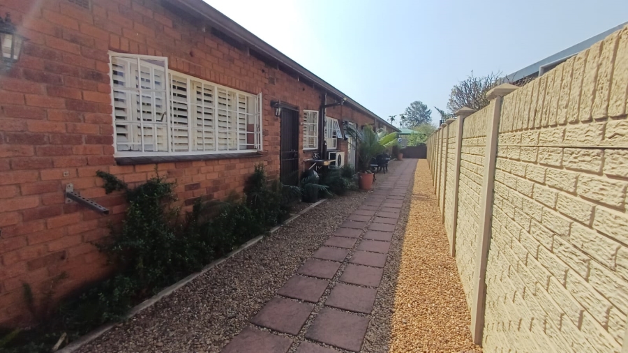 12 Bedroom Property for Sale in Hayfields KwaZulu-Natal