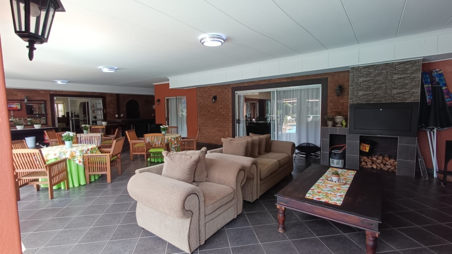 12 Bedroom Property for Sale in Hayfields KwaZulu-Natal