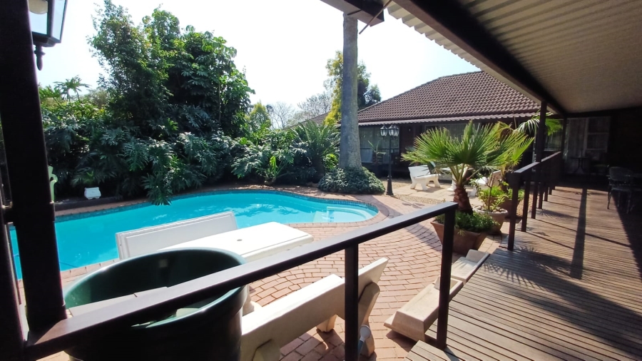 12 Bedroom Property for Sale in Hayfields KwaZulu-Natal