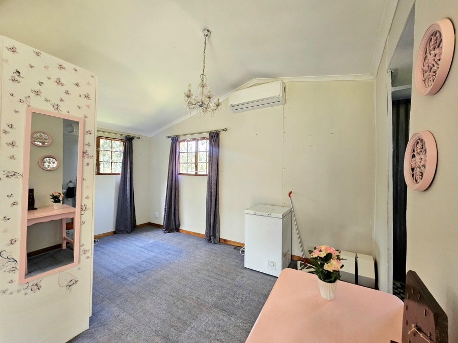 To Let 1 Bedroom Property for Rent in Waterfall KwaZulu-Natal