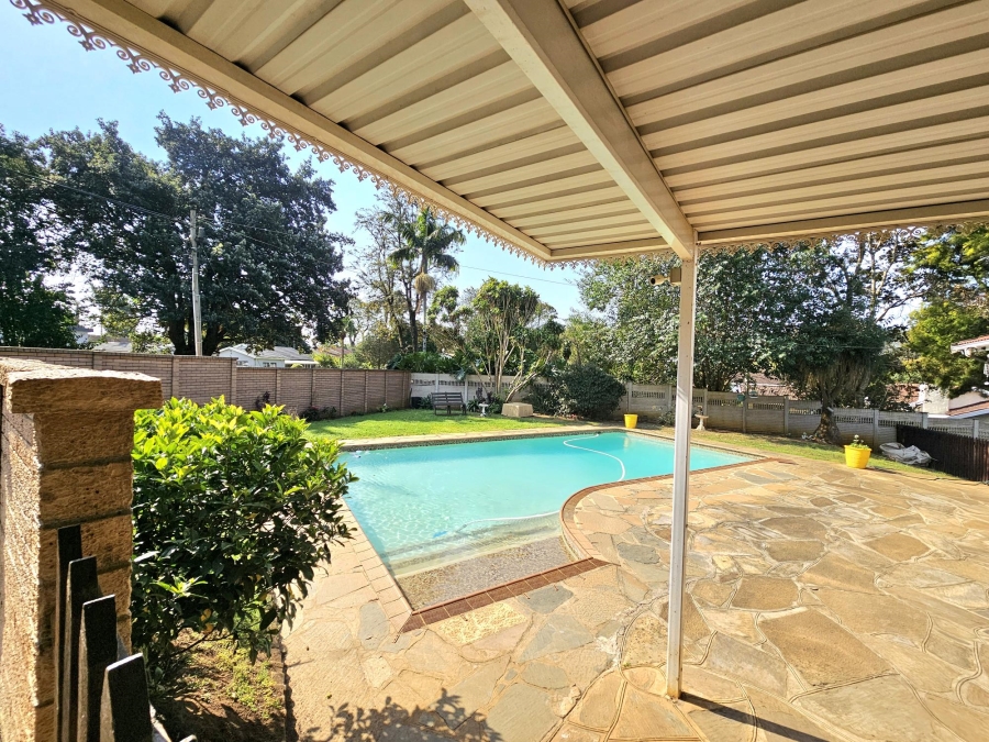 To Let 1 Bedroom Property for Rent in Waterfall KwaZulu-Natal