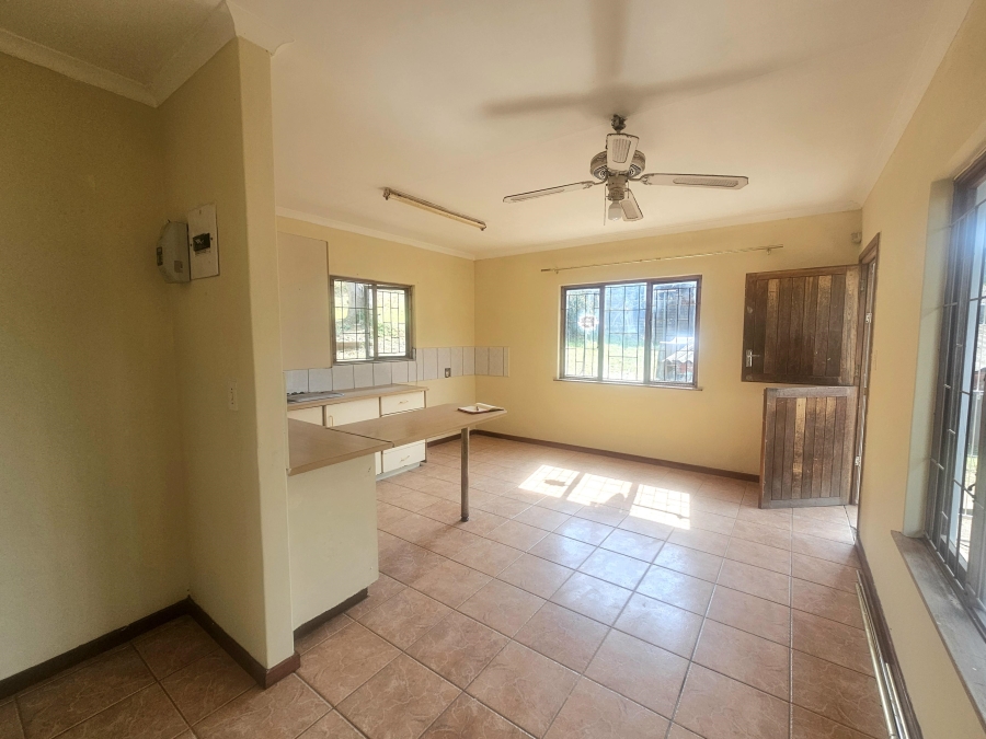 To Let 1 Bedroom Property for Rent in Woodlands KwaZulu-Natal