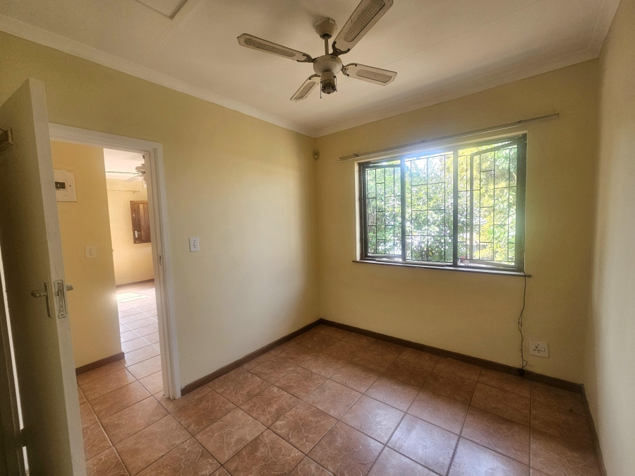 To Let 1 Bedroom Property for Rent in Woodlands KwaZulu-Natal