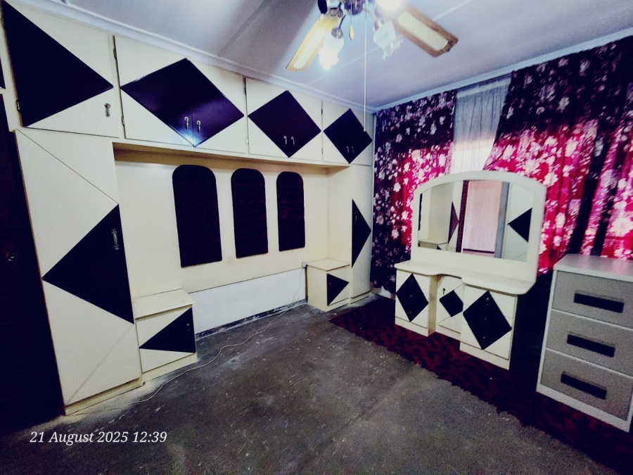 4 Bedroom Property for Sale in Raisethorpe KwaZulu-Natal