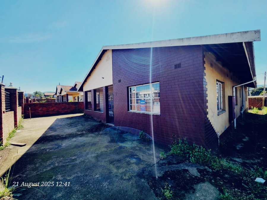4 Bedroom Property for Sale in Raisethorpe KwaZulu-Natal