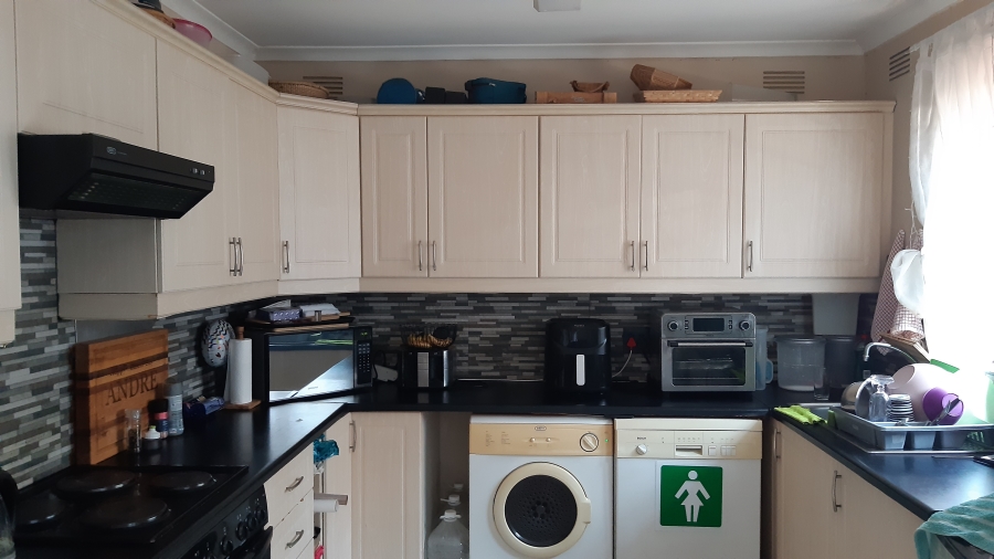 3 Bedroom Property for Sale in Amanzimtoti KwaZulu-Natal