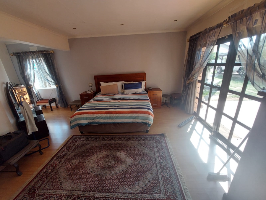 3 Bedroom Property for Sale in Lennoxton KwaZulu-Natal