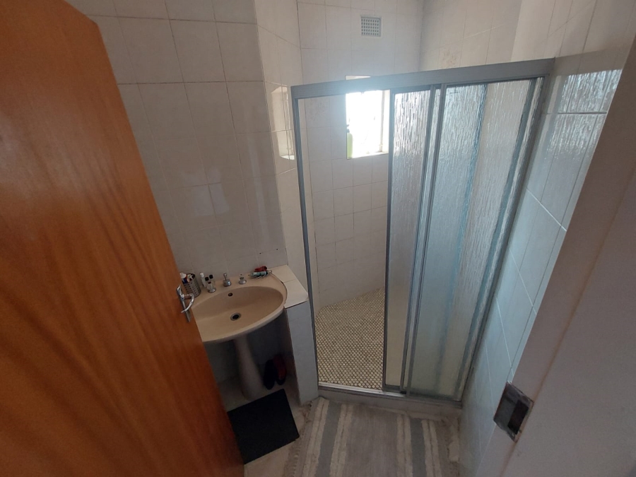 3 Bedroom Property for Sale in Lennoxton KwaZulu-Natal