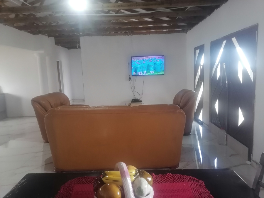 4 Bedroom Property for Sale in Lovu KwaZulu-Natal