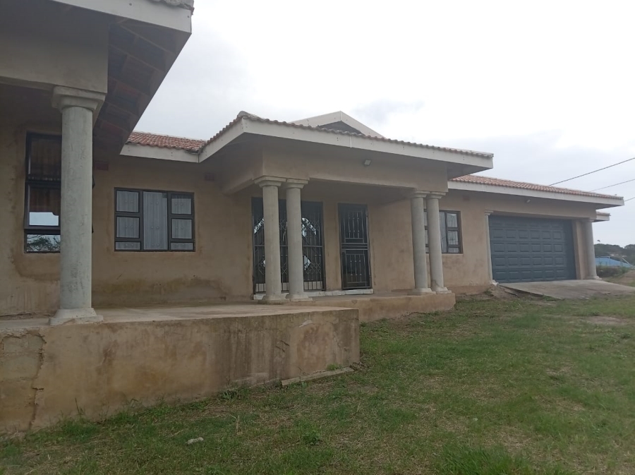 4 Bedroom Property for Sale in Lovu KwaZulu-Natal