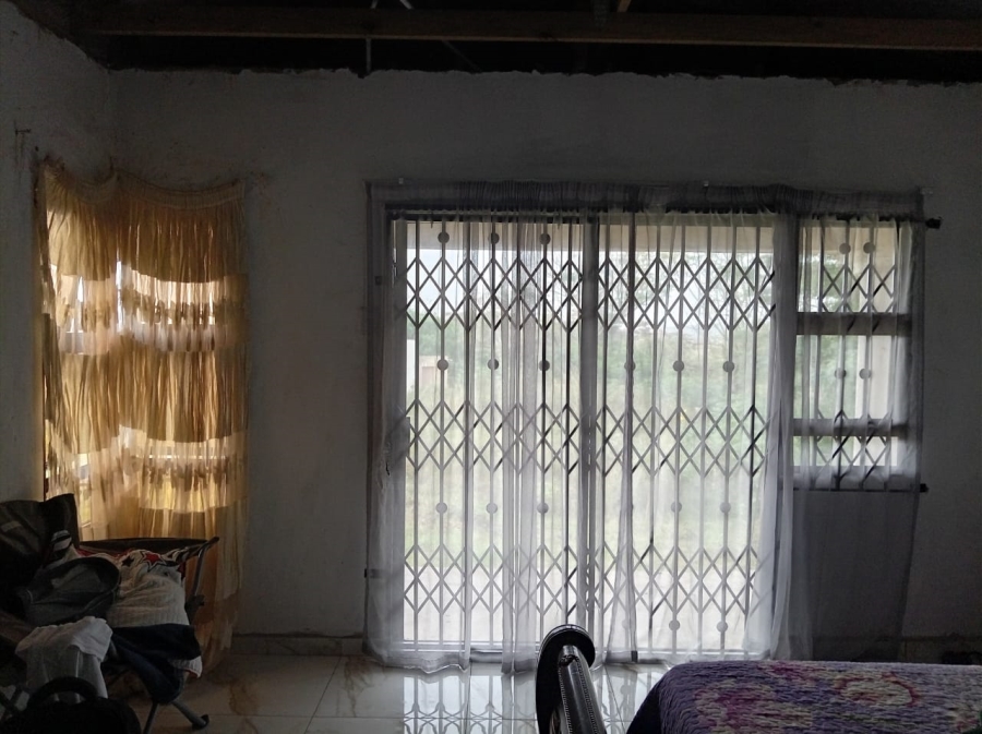 4 Bedroom Property for Sale in Lovu KwaZulu-Natal