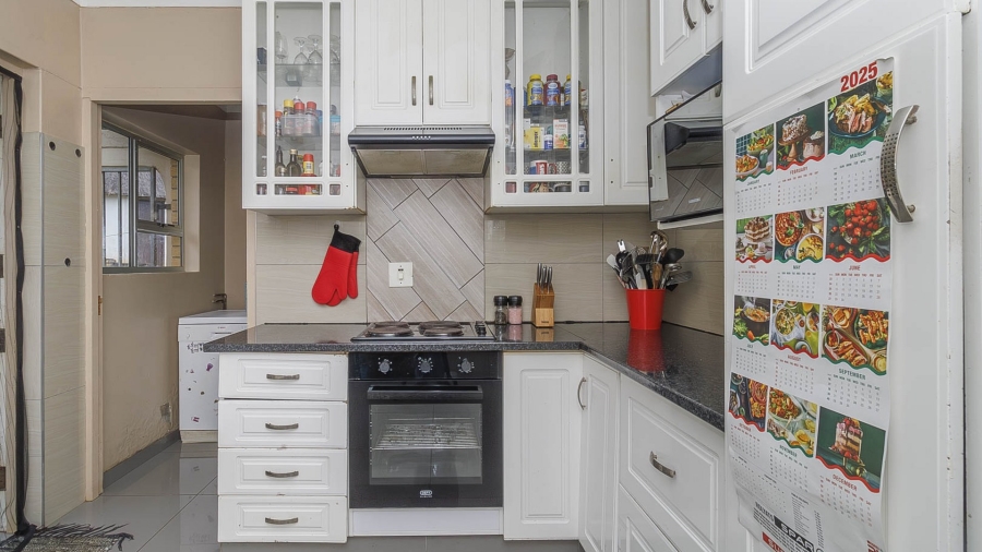 To Let 3 Bedroom Property for Rent in Waterfall KwaZulu-Natal