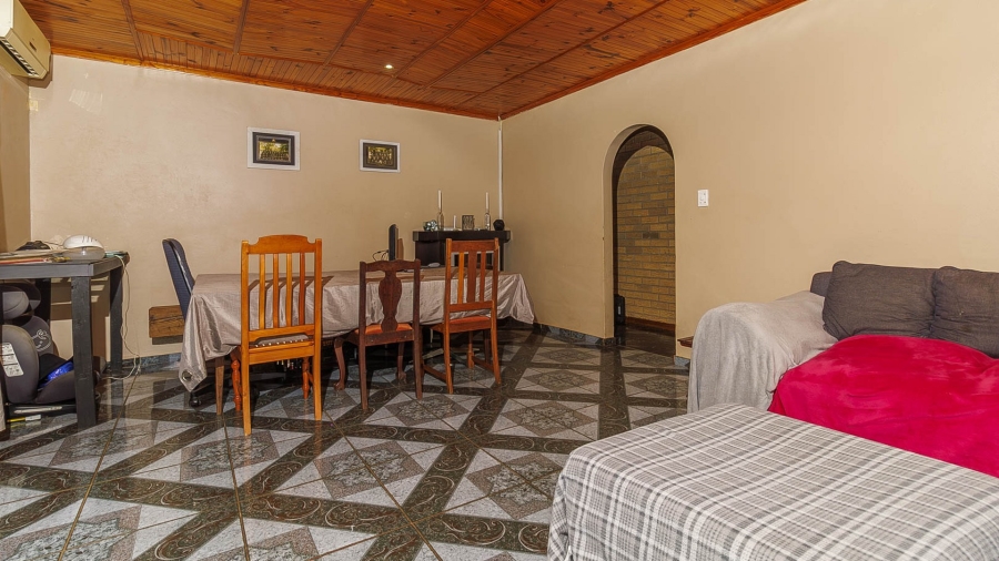 To Let 3 Bedroom Property for Rent in Waterfall KwaZulu-Natal