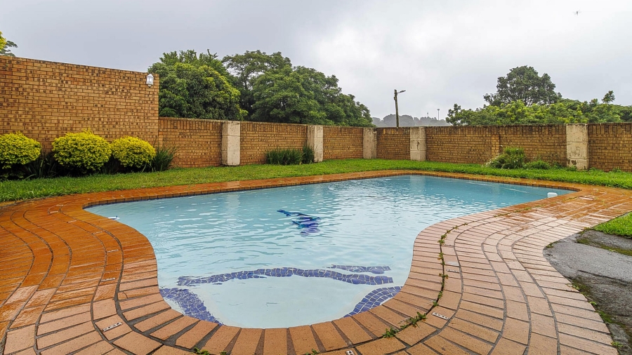 To Let 3 Bedroom Property for Rent in Waterfall KwaZulu-Natal