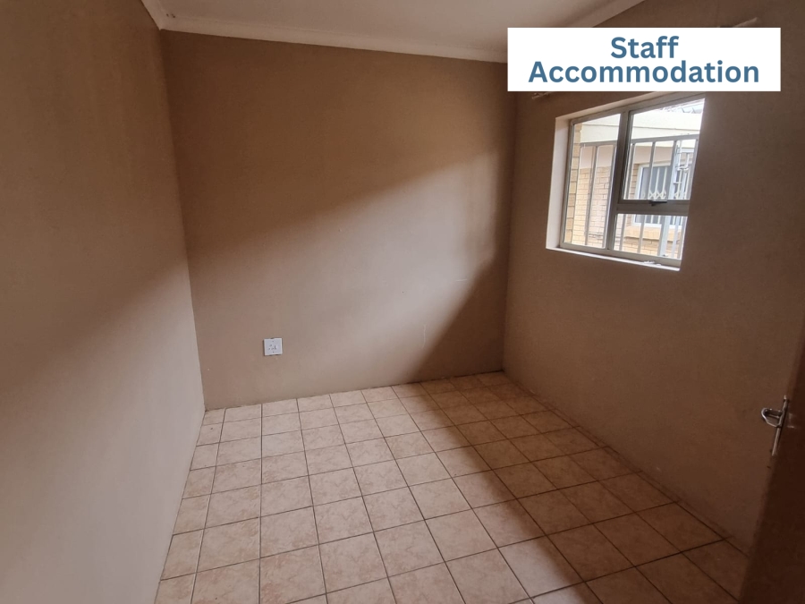 To Let 3 Bedroom Property for Rent in Waterfall KwaZulu-Natal