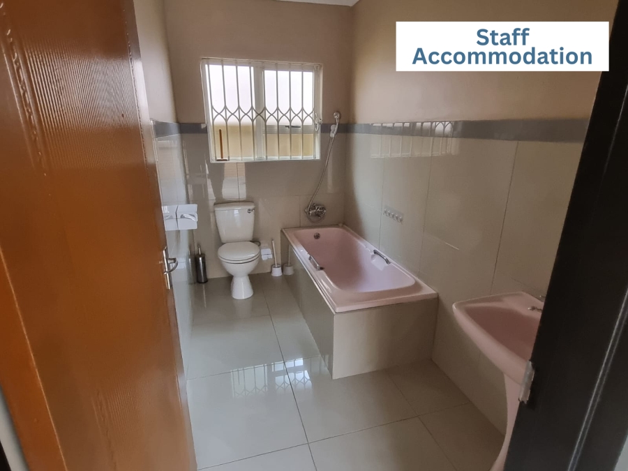 To Let 3 Bedroom Property for Rent in Waterfall KwaZulu-Natal
