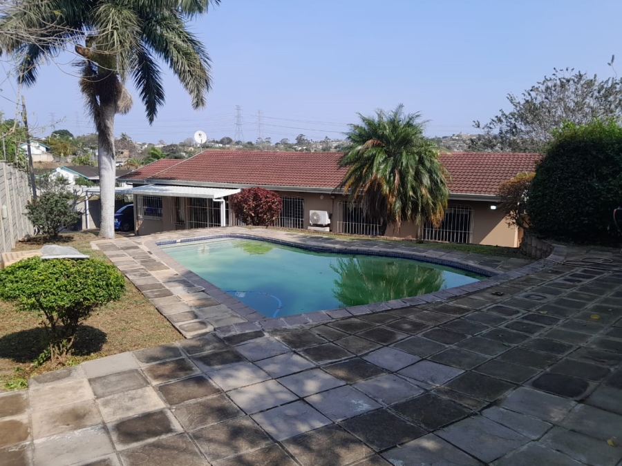 3 Bedroom Property for Sale in Amanzimtoti KwaZulu-Natal