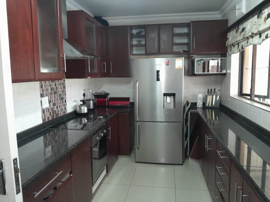 3 Bedroom Property for Sale in Amanzimtoti KwaZulu-Natal