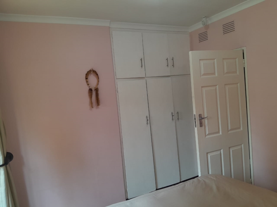 3 Bedroom Property for Sale in Amanzimtoti KwaZulu-Natal