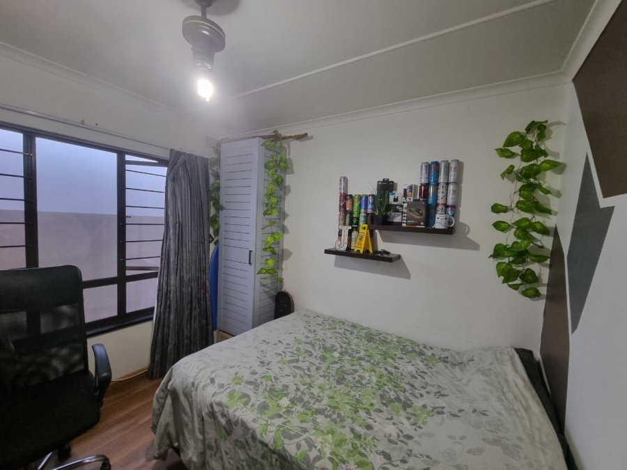 3 Bedroom Property for Sale in Amanzimtoti KwaZulu-Natal