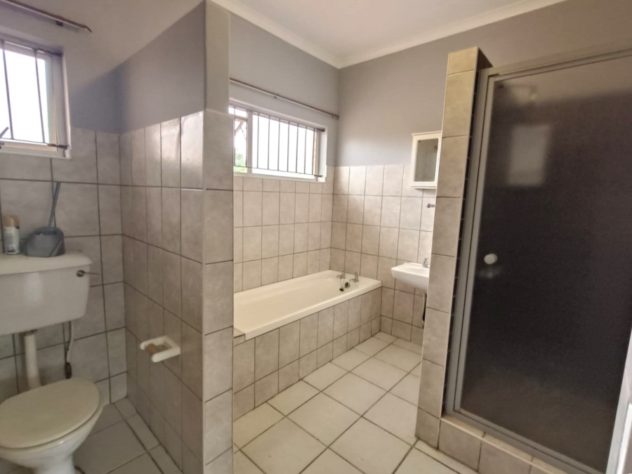 To Let 3 Bedroom Property for Rent in Meer En See KwaZulu-Natal