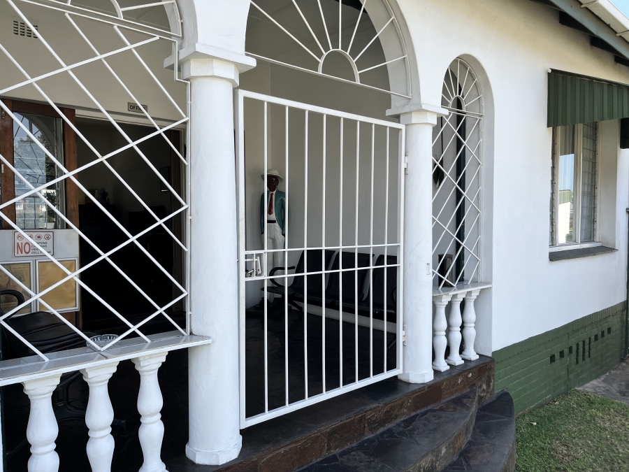 3 Bedroom Property for Sale in Glenwood KwaZulu-Natal