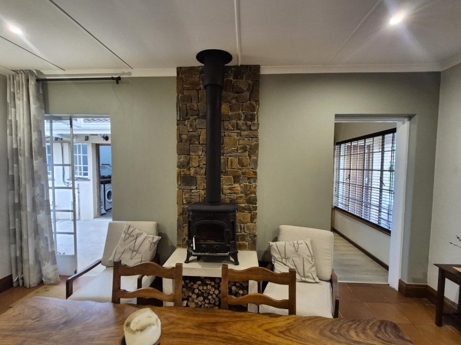 3 Bedroom Property for Sale in Mountain Homes KwaZulu-Natal